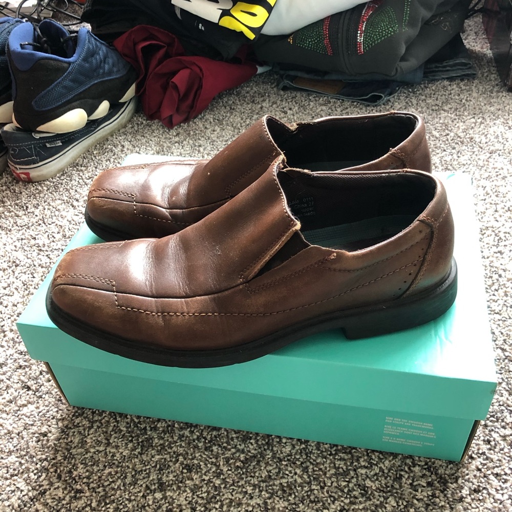 Clark’s men’s brown slip on leather 8.5